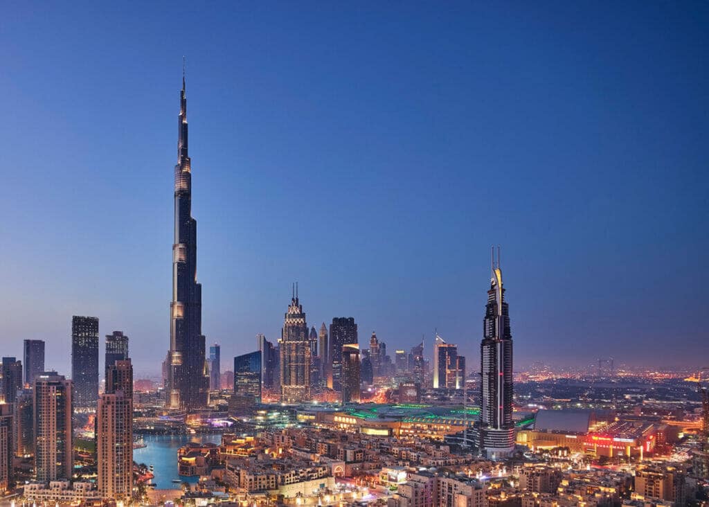 Burj Khalifa must see and visit in Dubai