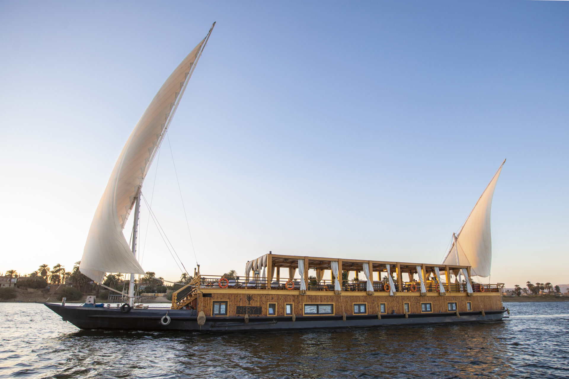 Dahabiya Nile Cruise-Classic Egypt-Private Tour
